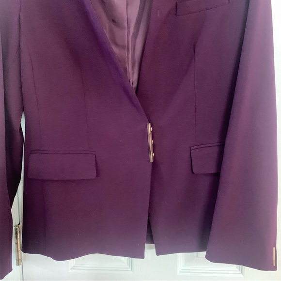 Size 10 deep purple with gold accents Calvin Klein Blazer Suit Jacket lined - Picture 7 of 13